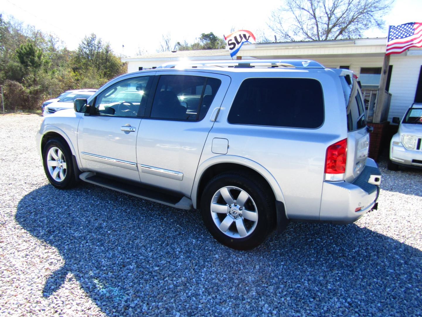 2011 Silver /Black Nissan Armada SL 2WD (5N1BA0ND4BN) with an 5.6L V8 DOHC 32V FFV engine, Automatic transmission, located at 15016 S Hwy 231, Midland City, AL, 36350, (334) 983-3001, 31.306210, -85.495277 - Photo#5